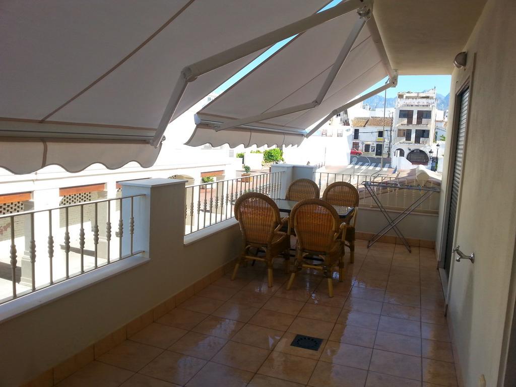 Apartamento Plaza Espana نيرخا المظهر الخارجي الصورة